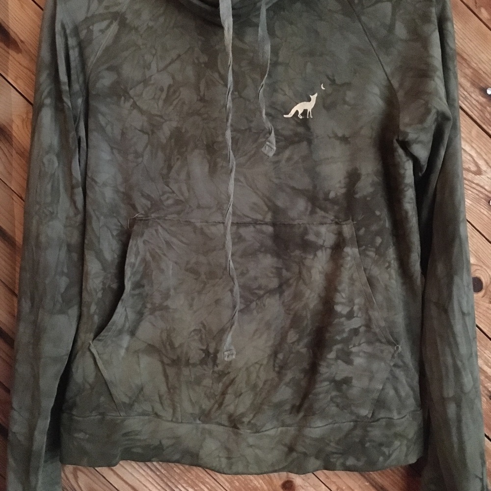 Purusha winter wolf hoodie - Picture 3 of 7